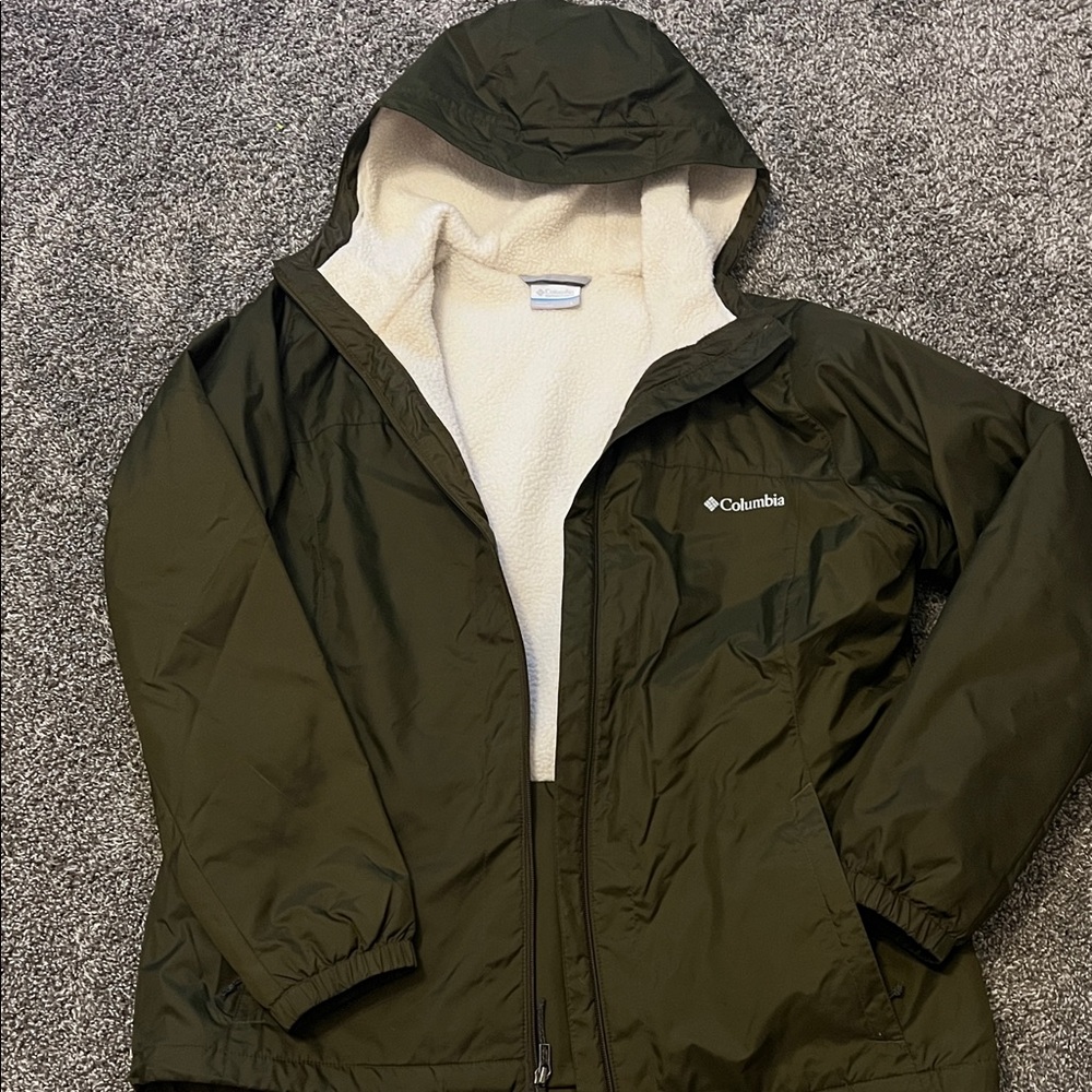 Columbia Dark Green Raincoat